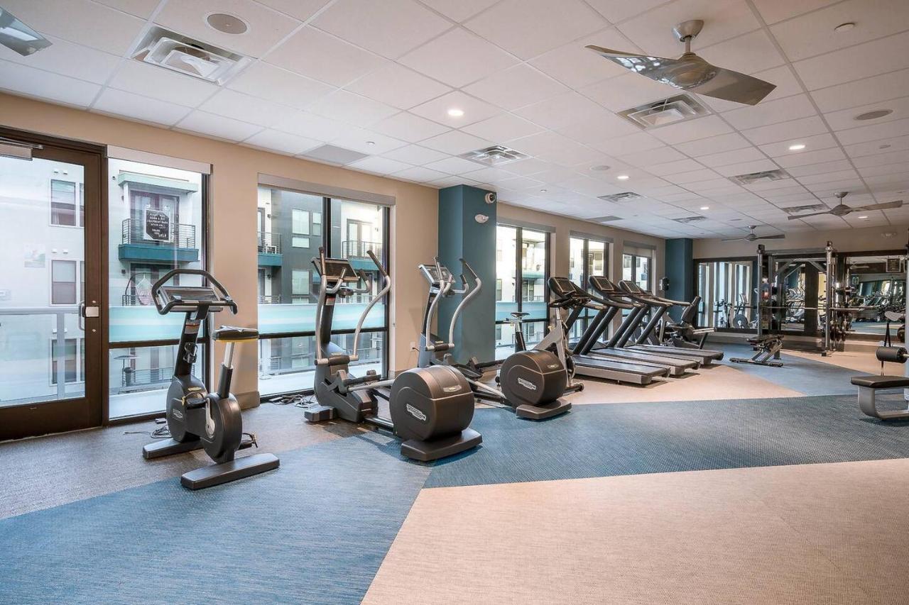 Modern 2Br Cozysuites Town Lake Waterfront! Темпе Экстерьер фото